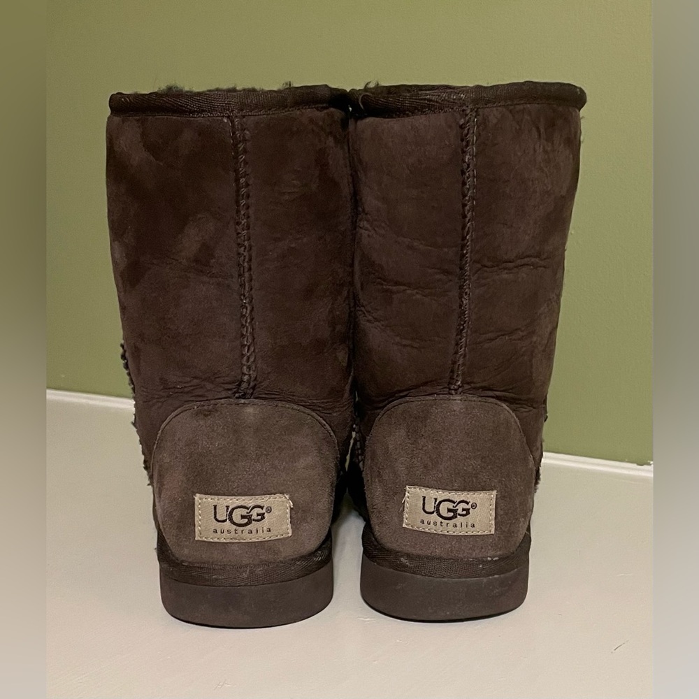 UGGS Women Classic brown Lows